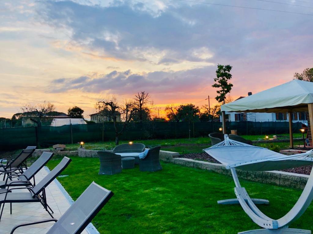 Agriturismo Quercetelli Castiglione del Lago Buitenkant foto